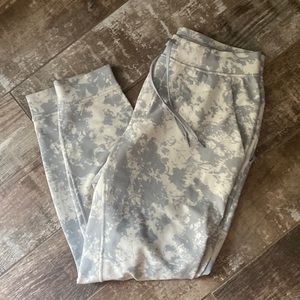Lululemon joggers